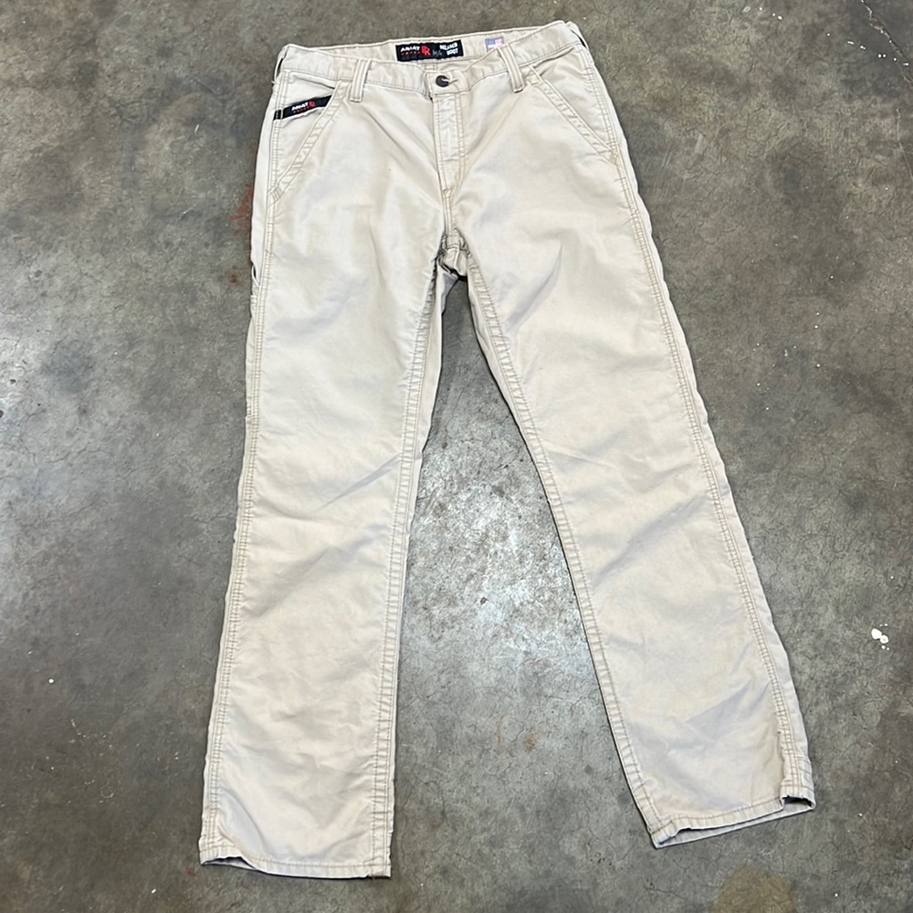 BRAND NEW ARIAT FR M4